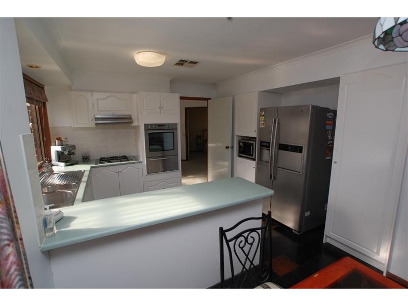 8 Willow Way, Aberfoyle Park SA 5159