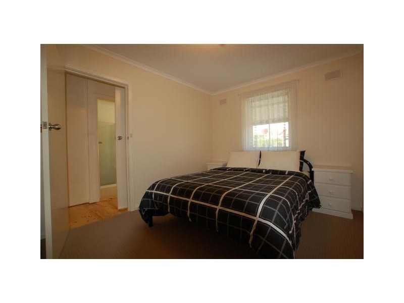 23 Johnstone Road, Oaklands Park SA 5046