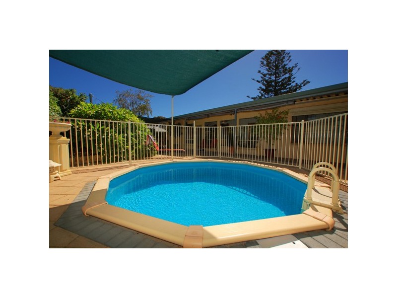 Six Hinton Street, Port Noarlunga SA 5167