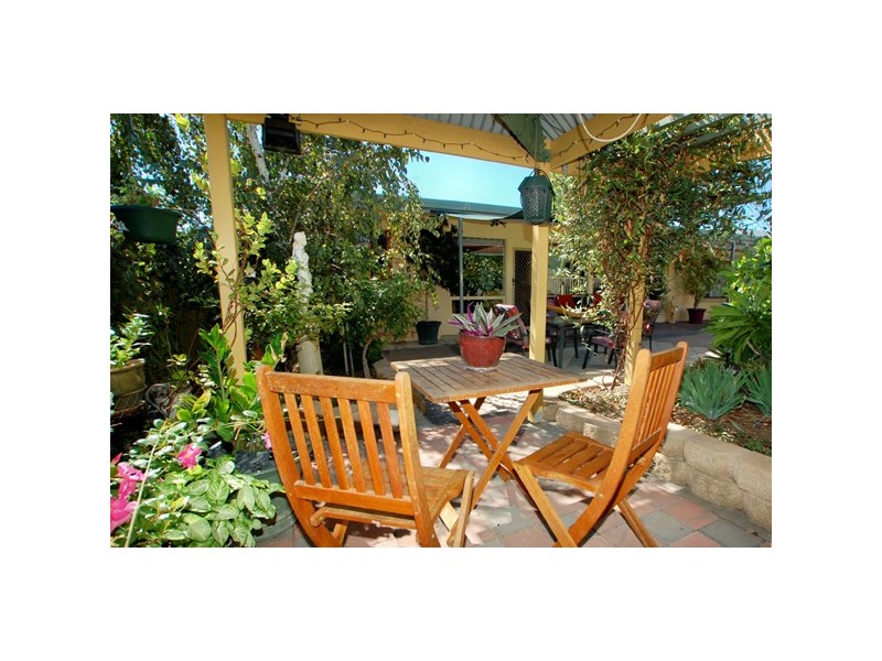 Six Hinton Street, Port Noarlunga SA 5167