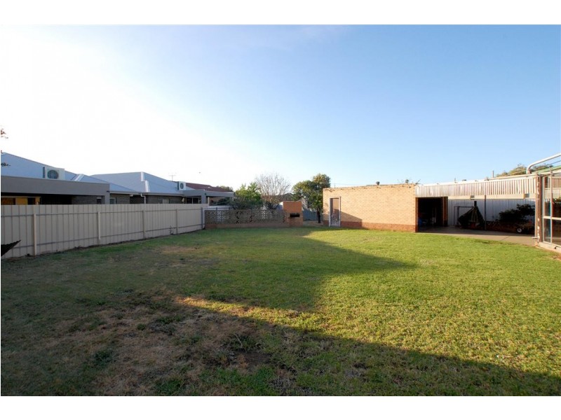 10 Washington Crescent, Findon SA 5023