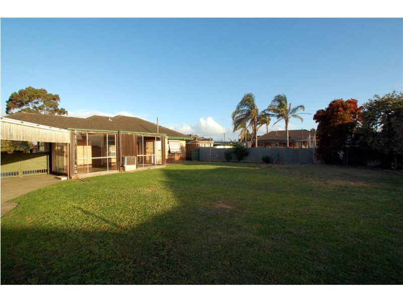 10 Washington Crescent, Findon SA 5023