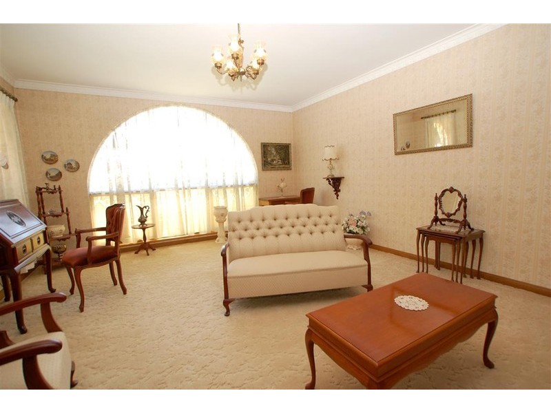 34 Masters Ave, Marion SA 5043