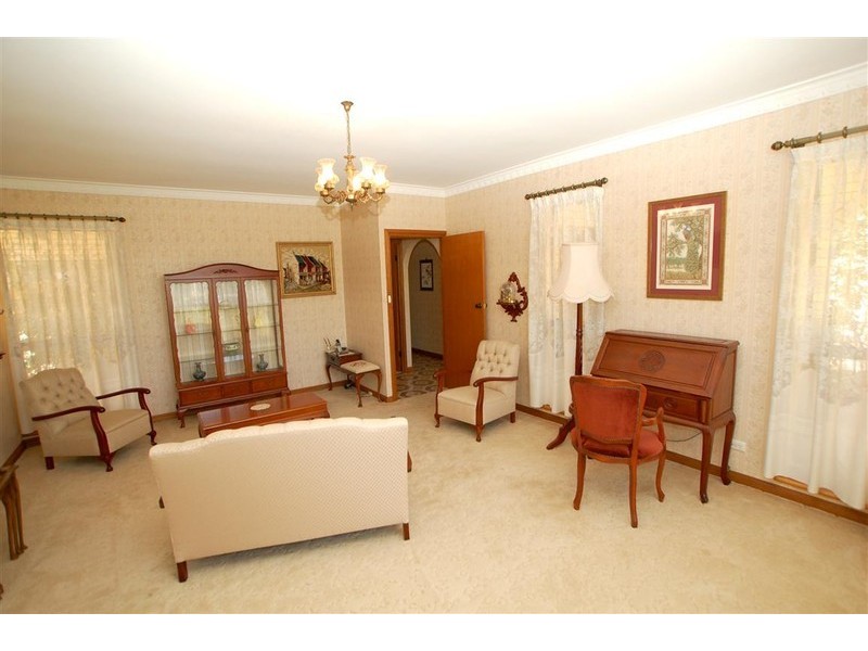 34 Masters Ave, Marion SA 5043