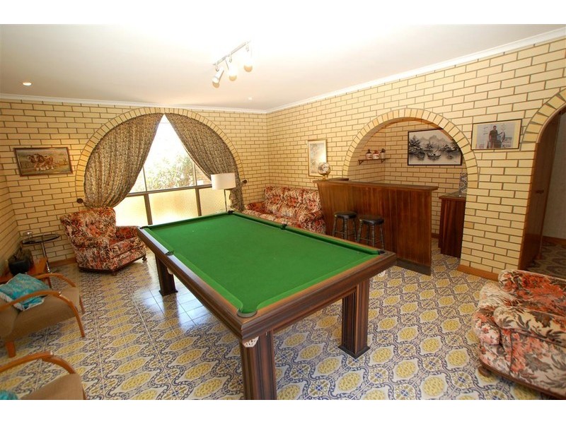 34 Masters Ave, Marion SA 5043