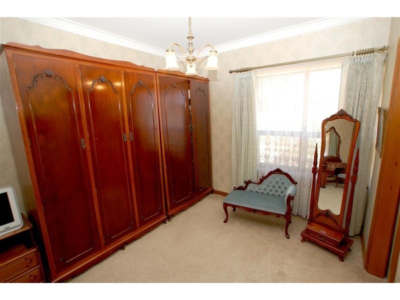 34 Masters Ave, Marion SA 5043