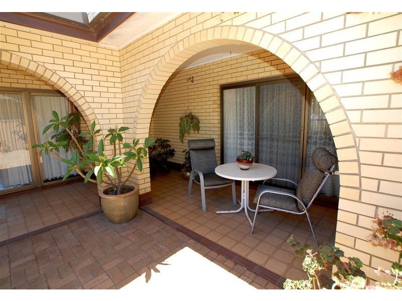 34 Masters Ave, Marion SA 5043