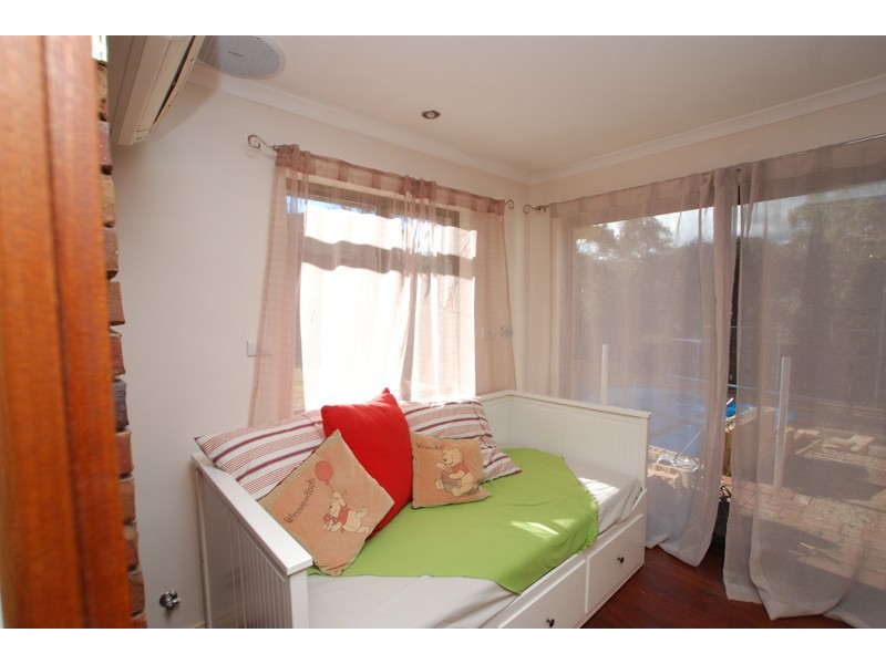 2 Kestral Walk, Flagstaff Hill SA 5159