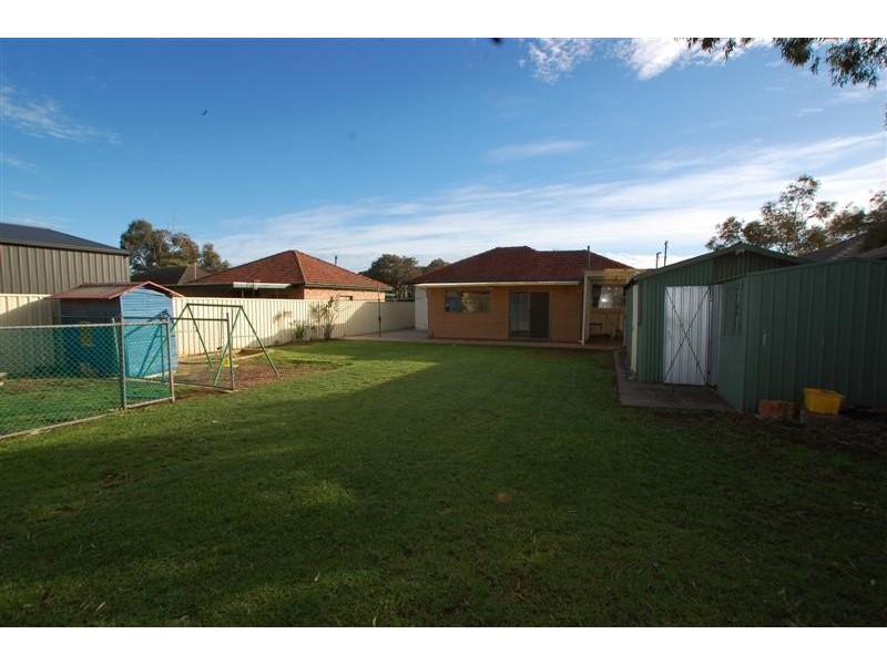 60 Scottish Avenue, Clovelly Park SA 5042