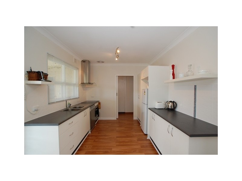 23 Kenihans Road, Happy Valley SA 5159