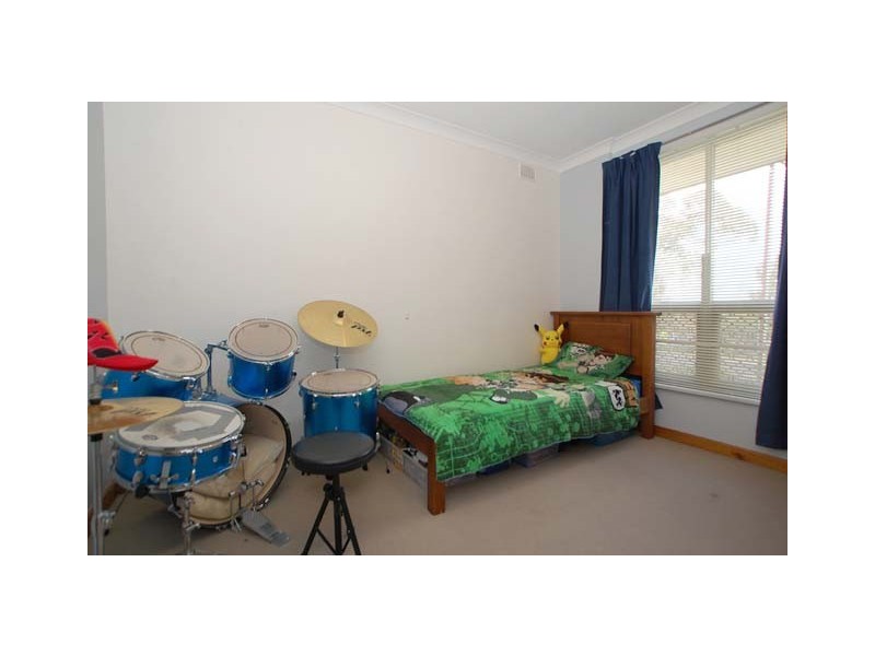 23 Kenihans Road, Happy Valley SA 5159