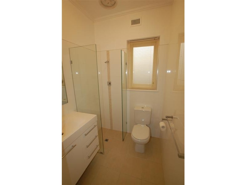 7 Rosslyn Street, Clovelly Park SA 5042