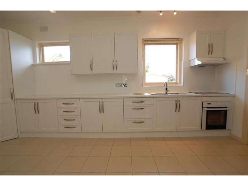 7 Rosslyn Street, Clovelly Park SA 5042