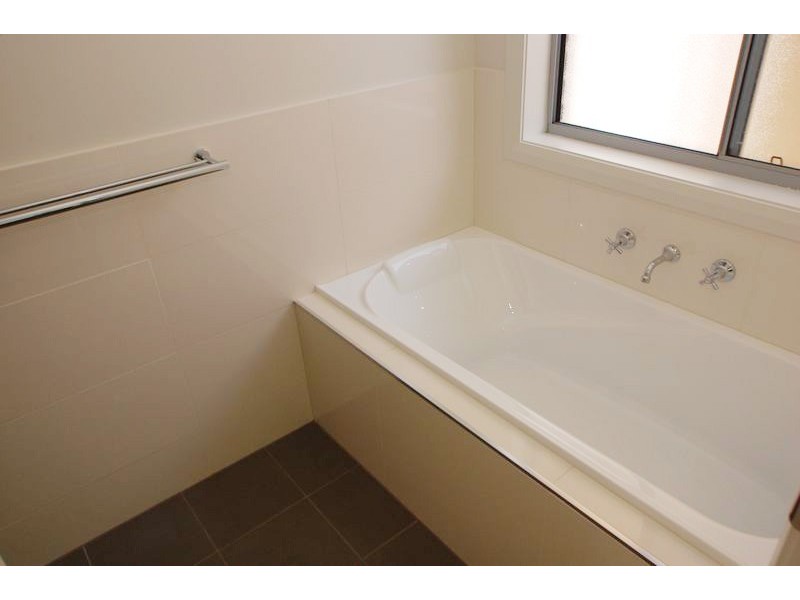 5 Nunyah Avenue, Park Holme SA 5043