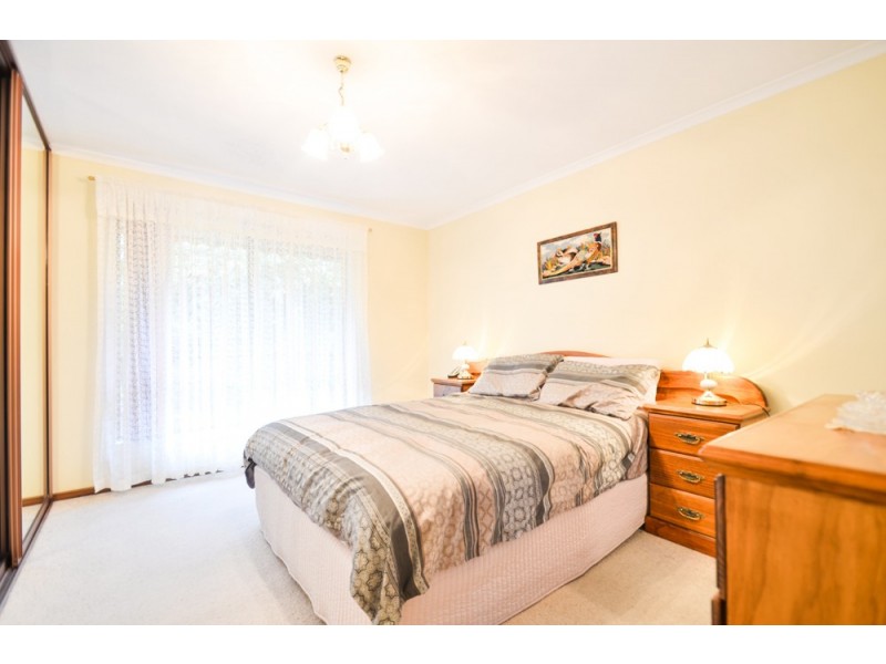 24 Woodlea Drive, Aberfoyle Park SA 5159