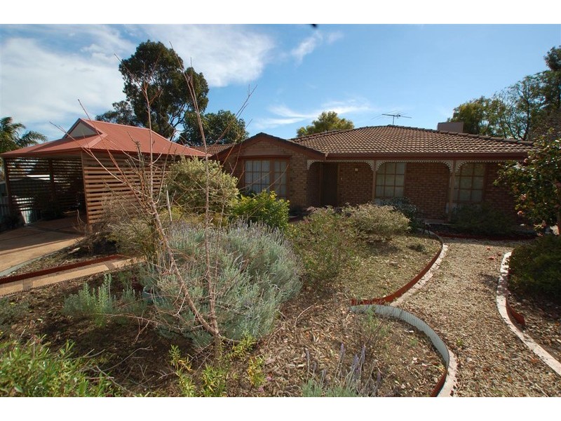 2 Lila Court, Aberfoyle Park SA 5159