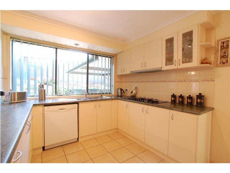 2 St Vincent Close, Aberfoyle Park SA 5159