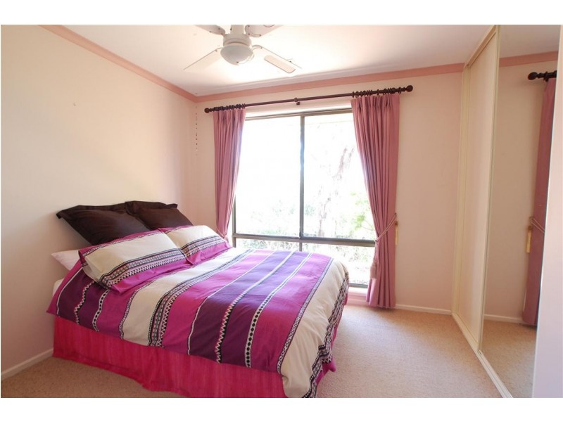 2 St Vincent Close, Aberfoyle Park SA 5159