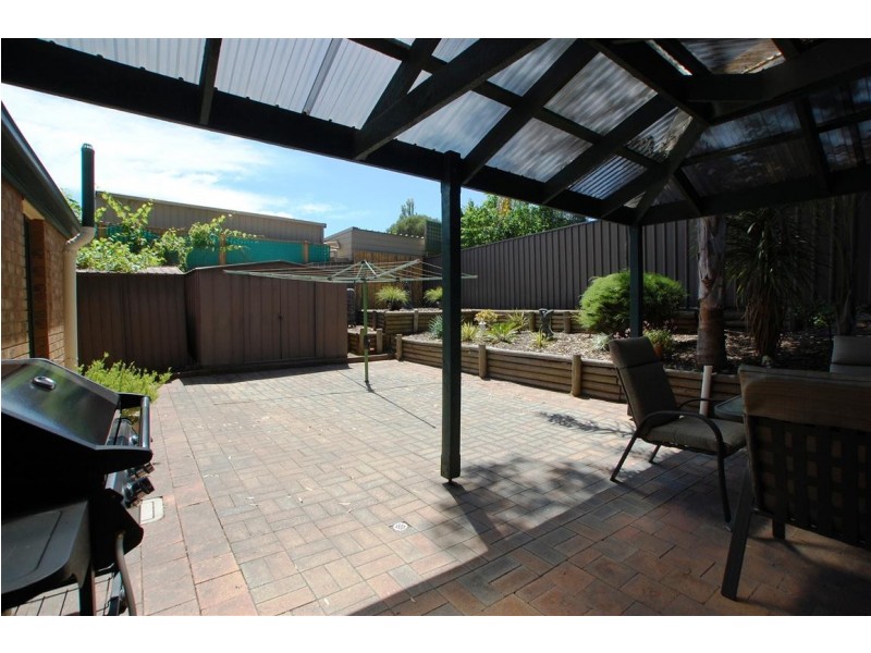 2 St Vincent Close, Aberfoyle Park SA 5159