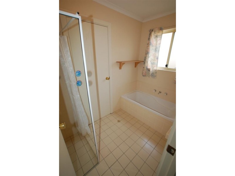39 McInerney Avenue, Mitchell Park SA 5043