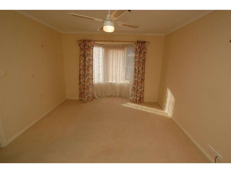 39 McInerney Avenue, Mitchell Park SA 5043