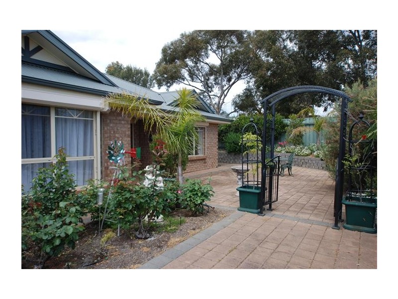 10a  Spring Park Cct, Aberfoyle Park SA 5159