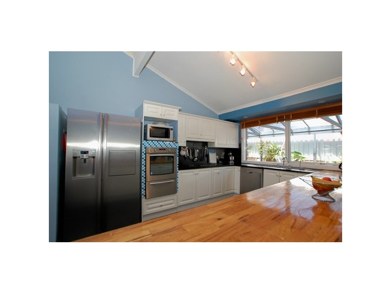 10 Southsea Way, Moana SA 5169