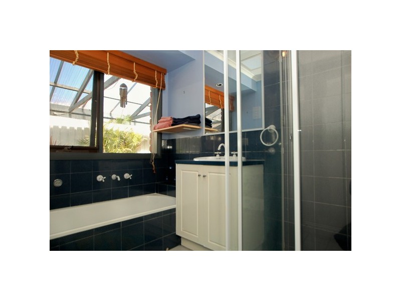 10 Southsea Way, Moana SA 5169