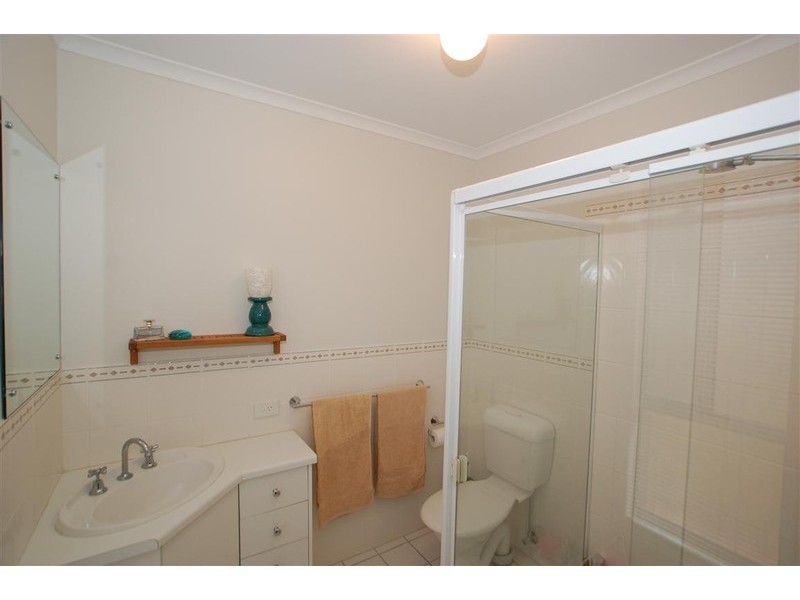 4 Saxon Street, Clovelly Park SA 5042