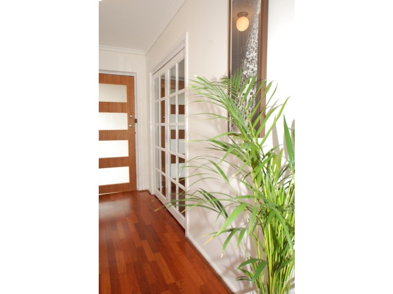 9 Calomba Street, Happy Valley SA 5159