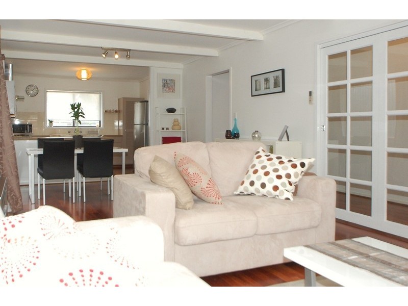 9 Calomba Street, Happy Valley SA 5159