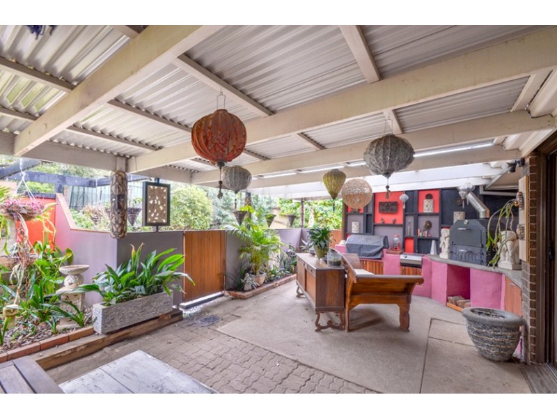 18 Summerford Road, Aberfoyle Park SA 5159