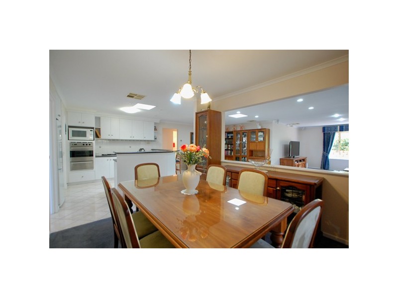 114 Perry Barr Road, Hallett Cove SA 5158