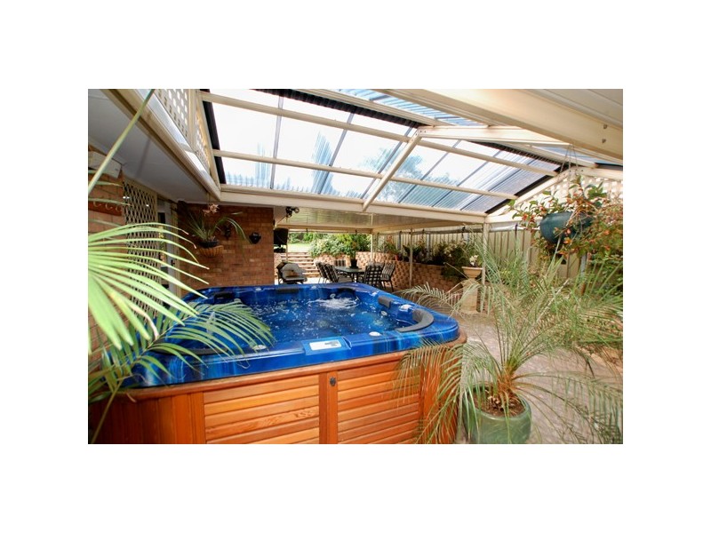 114 Perry Barr Road, Hallett Cove SA 5158