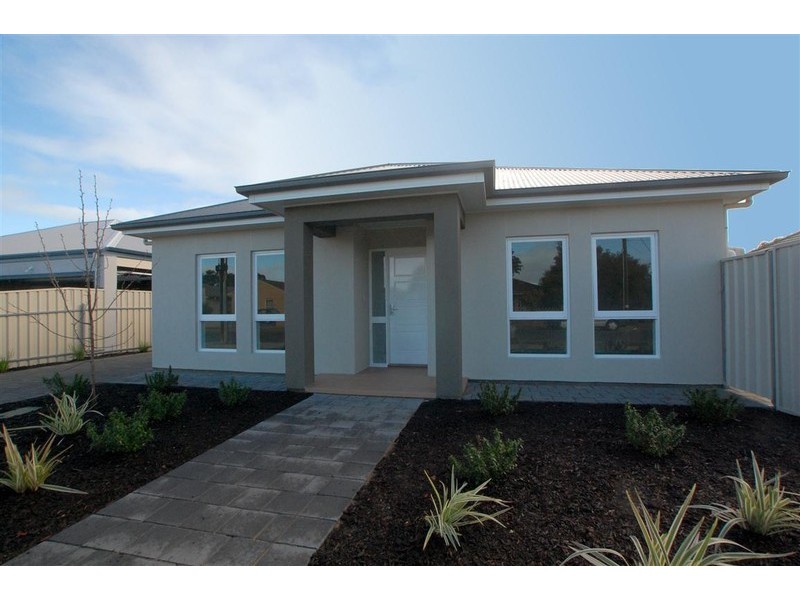 3 Fourth Avenue, Ascot Park SA 5043