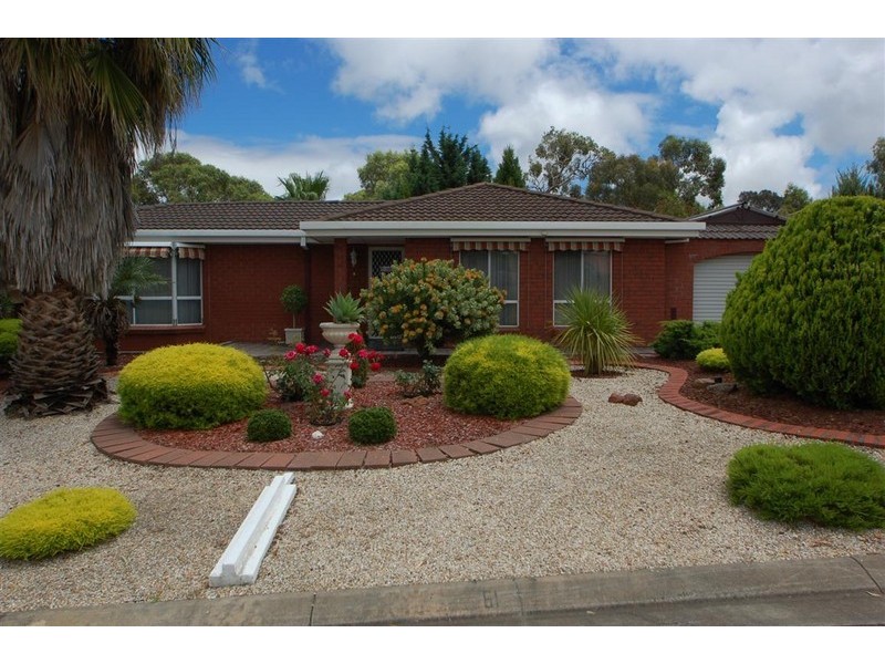 61 Delta Crescent, Aberfoyle Park SA 5159
