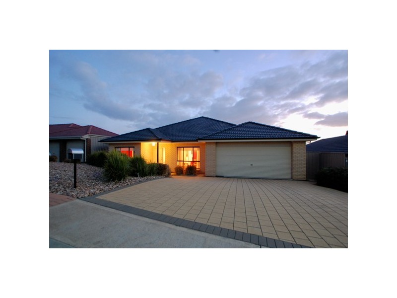 Seven Tennyson Street, Seaford Rise SA 5169