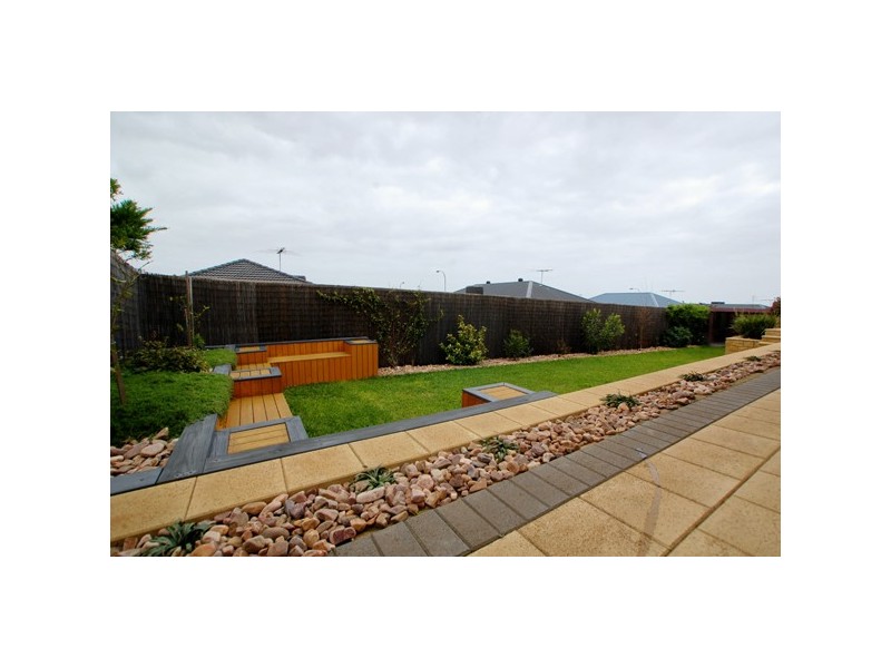 Seven Tennyson Street, Seaford Rise SA 5169