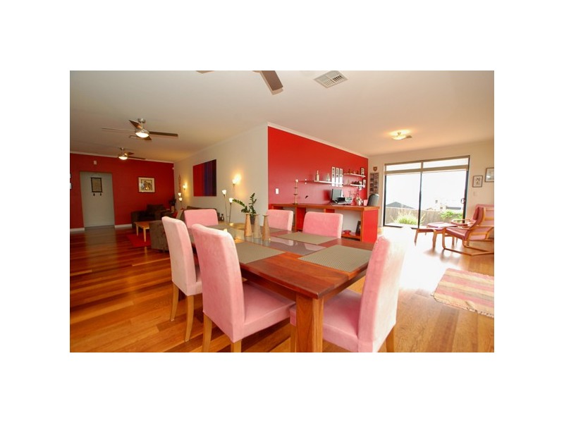 Seven Tennyson Street, Seaford Rise SA 5169