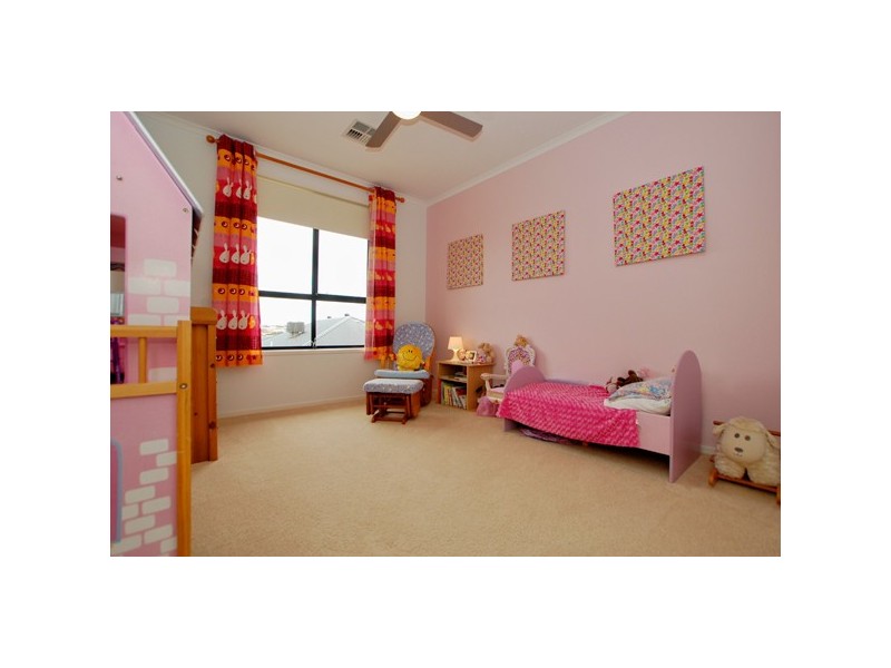 Seven Tennyson Street, Seaford Rise SA 5169