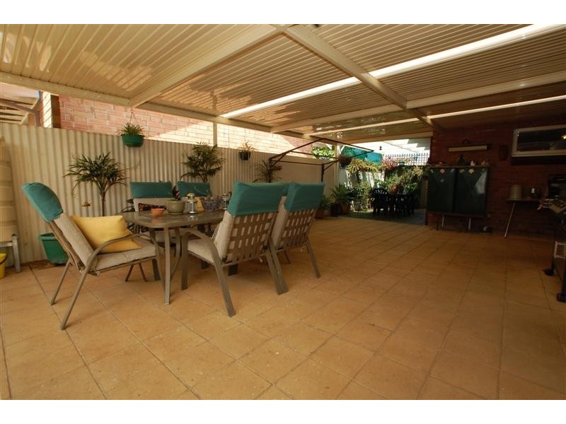 12 Harcourt Avenue, Clovelly Park SA 5042