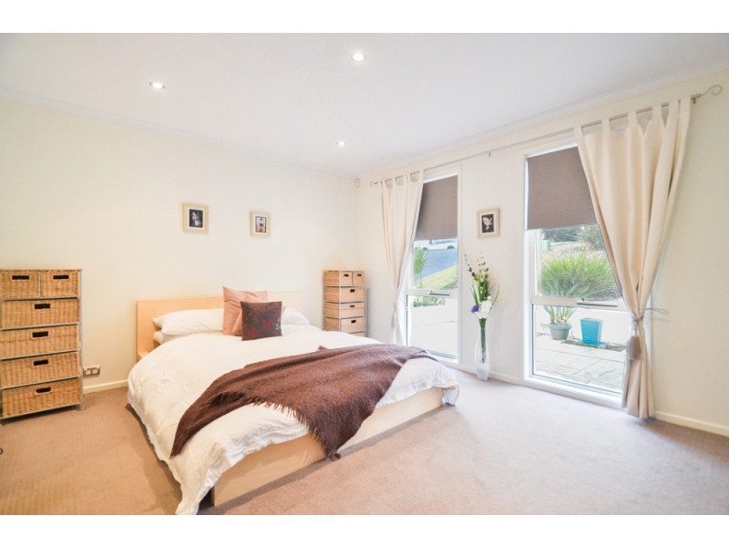 34 Daveys Road, Flagstaff Hill SA 5159