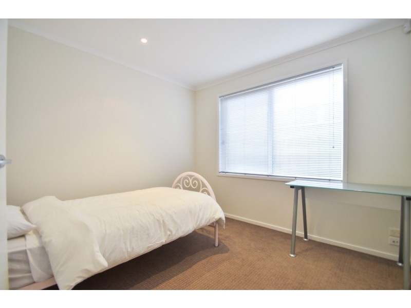 34 Daveys Road, Flagstaff Hill SA 5159