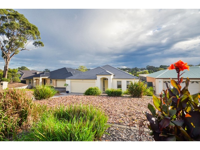 34 Daveys Road, Flagstaff Hill SA 5159