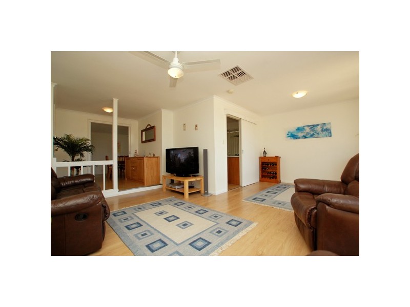 48 French Crescent, Trott Park SA 5158