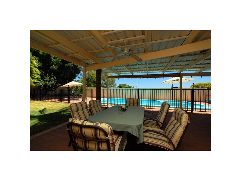 48 French Crescent, Trott Park SA 5158