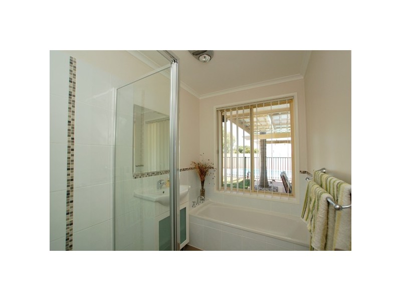 48 French Crescent, Trott Park SA 5158
