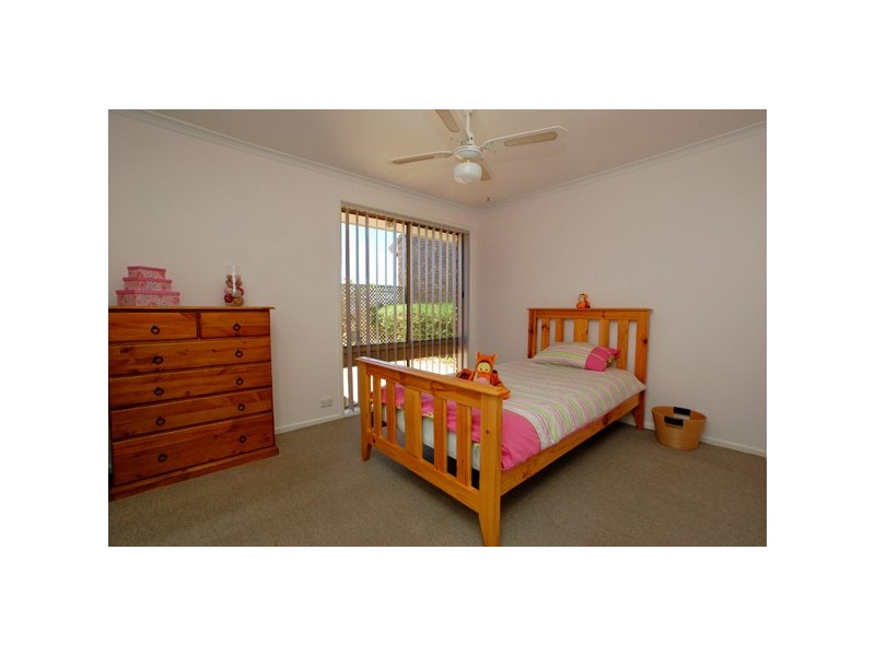 48 French Crescent, Trott Park SA 5158