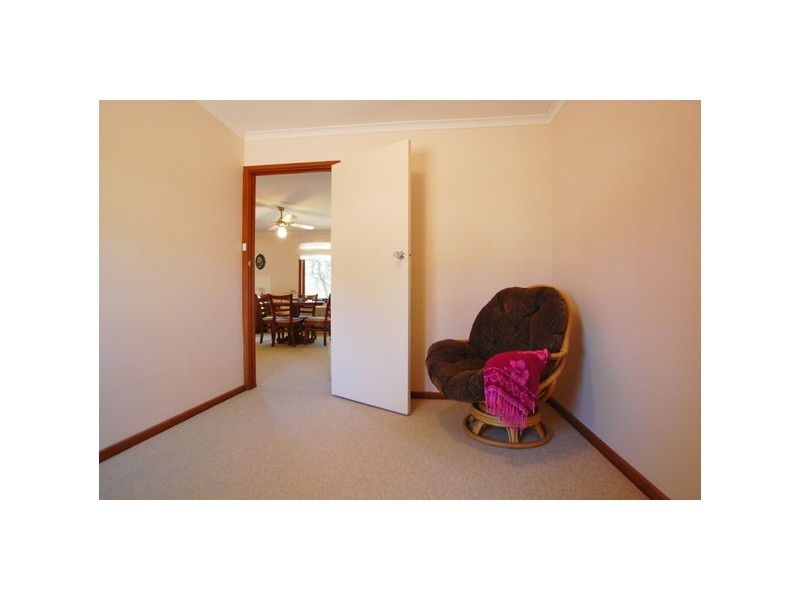 27 Denby Close, Christie Downs SA 5164