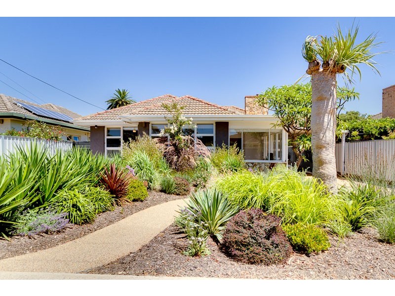 11 Hulbert Street, Hove SA 5048